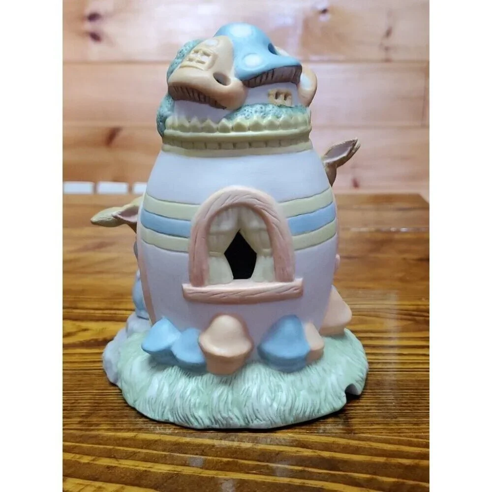 Caffco Easter Egg Lighted Porcelain House Light